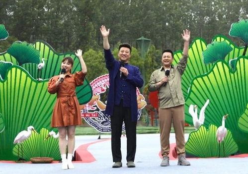 最新七夕爆料新闻视频,明星情侣甜蜜互动,幕后故事曝光 第3张 最新七夕爆料新闻视频,明星情侣甜蜜互动,幕后故事曝光 第3张